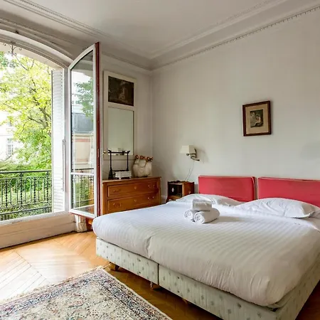 Apartment Veeve - Enchanting Murals By Trocadero Gardens