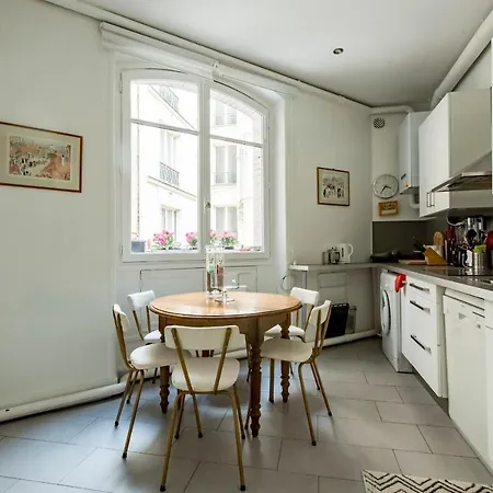Apartment Veeve - Enchanting Murals By Trocadero Gardens