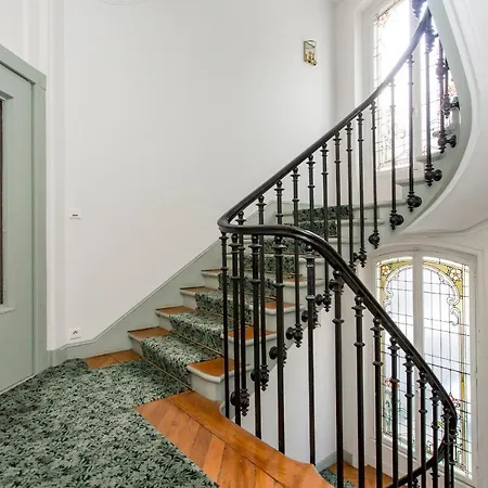 Apartment Veeve - Enchanting Murals By Trocadero Gardens Paris